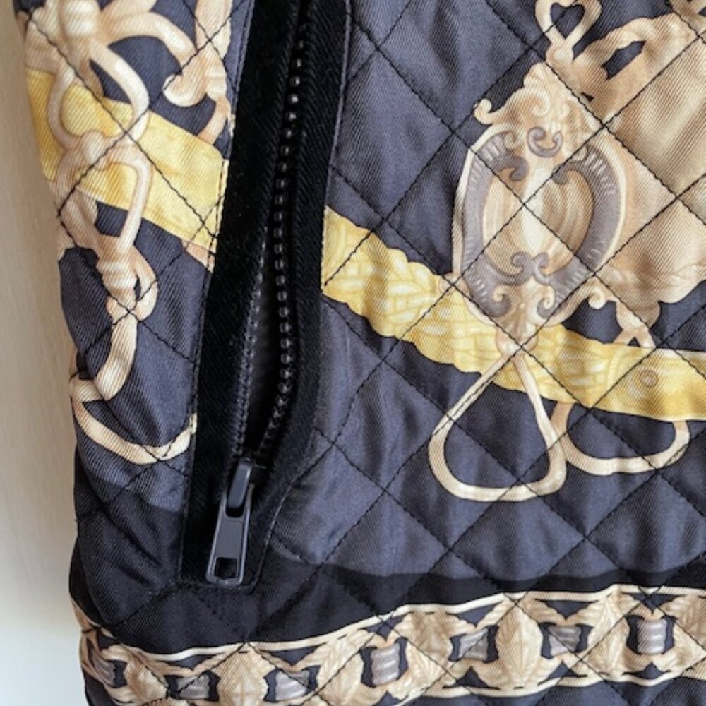 J. MCLAUGHLIN Equestrian Print Silk Quilted Vest Black Medium - Picture 9 of 15